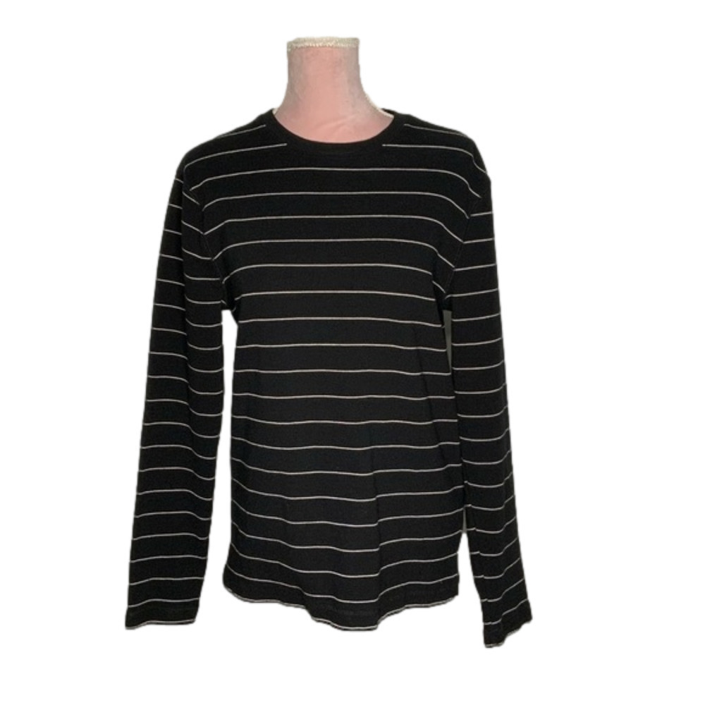 Banana Republic long sleeve cotton blend comfortable top.
